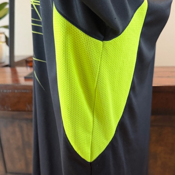 Puma Performance Shirt - Picture 4 of 6